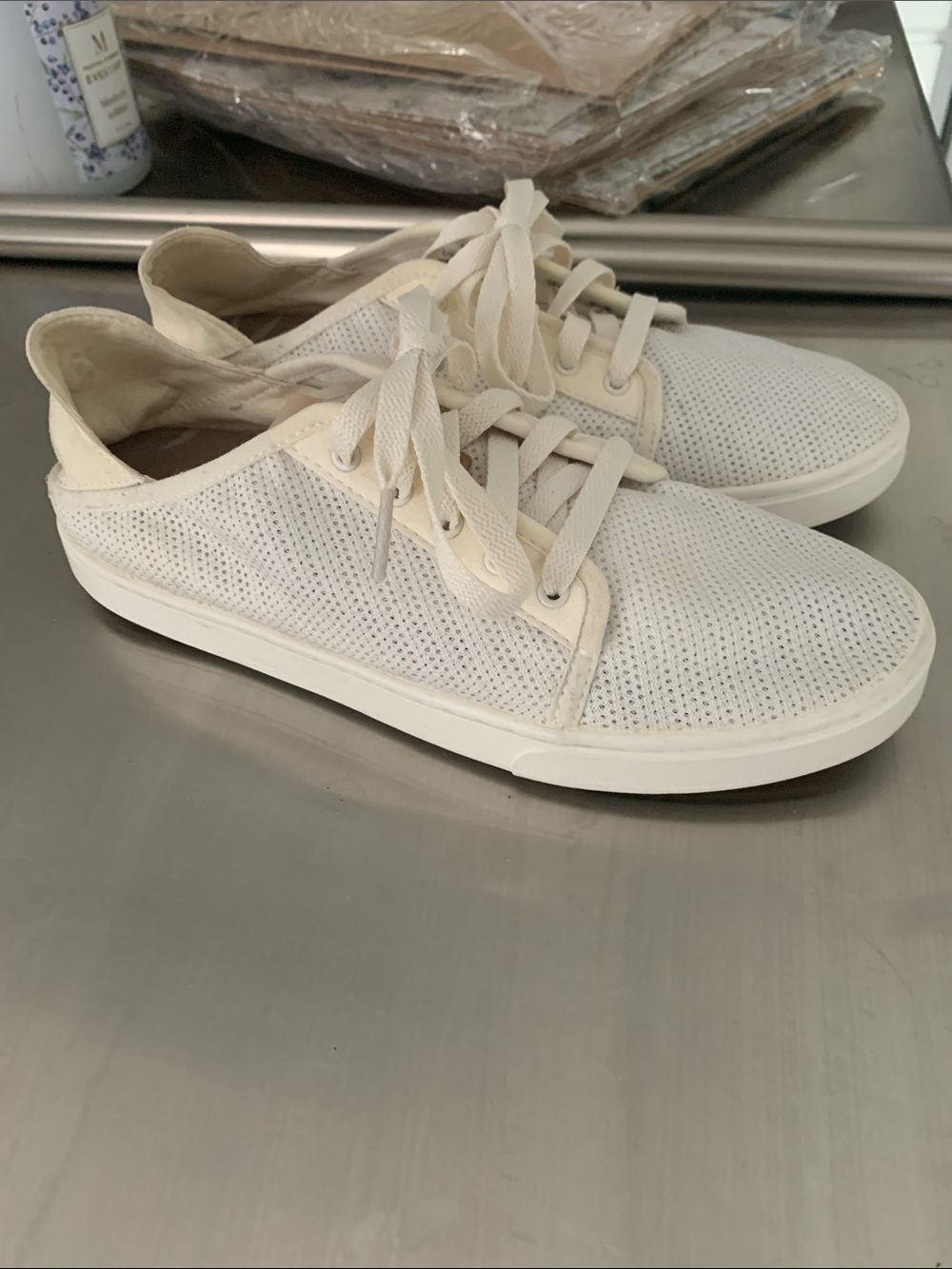 Olukai Pehuea Li Tennis Shoes - Size 38